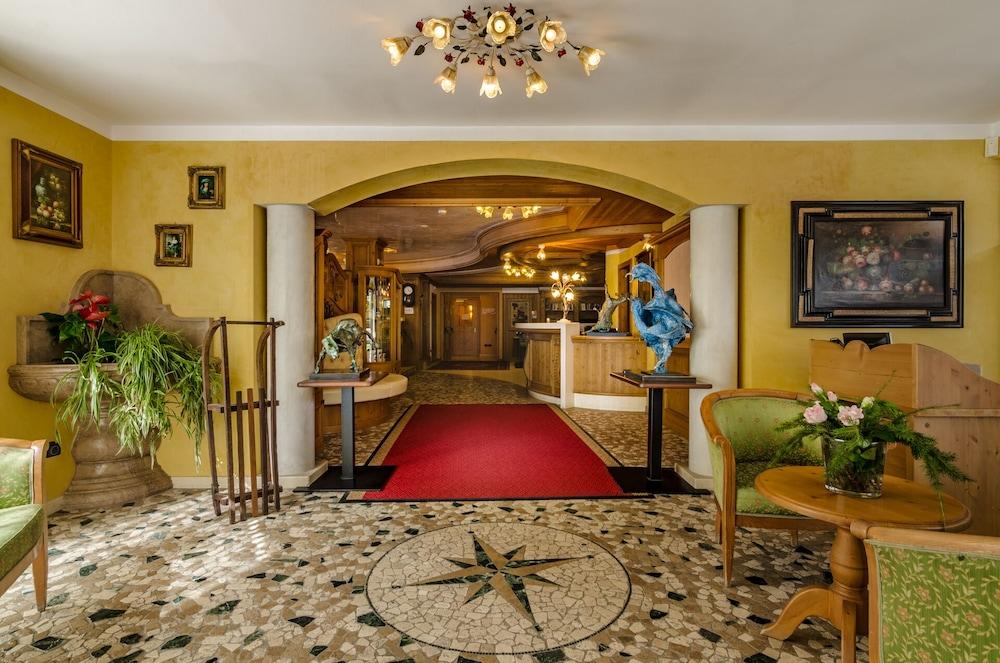 Hotel Rosa Degli Angeli Пейо-Фонті Екстер'єр фото